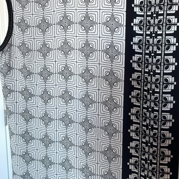 Max Studio Casual Geometric Pattern Black and White Dress Size S - Picture 6 of 14